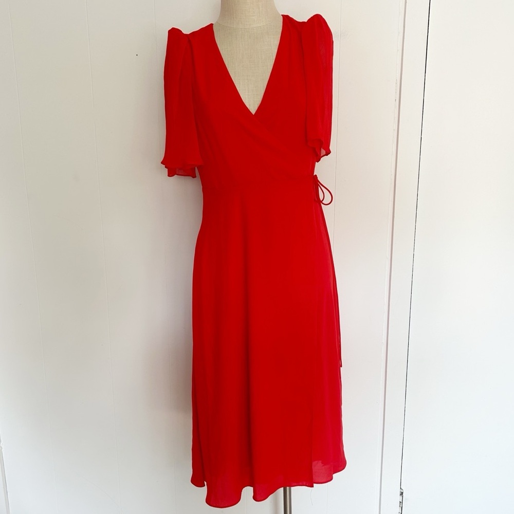 Alice + Olivia Siri Wrap Midi Dress in Red Poppy Size 4 - Picture 3 of 10